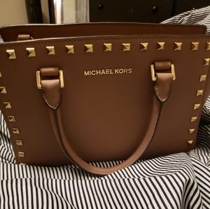 Michael Kors hand bag